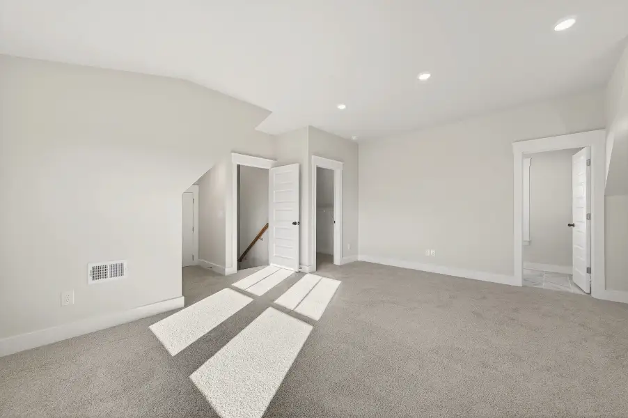 Representative unfurnished interior of a home built from the Beckham by Hunter Quinn Homes in Church Creek Reserve, Johns Island (Image 22).