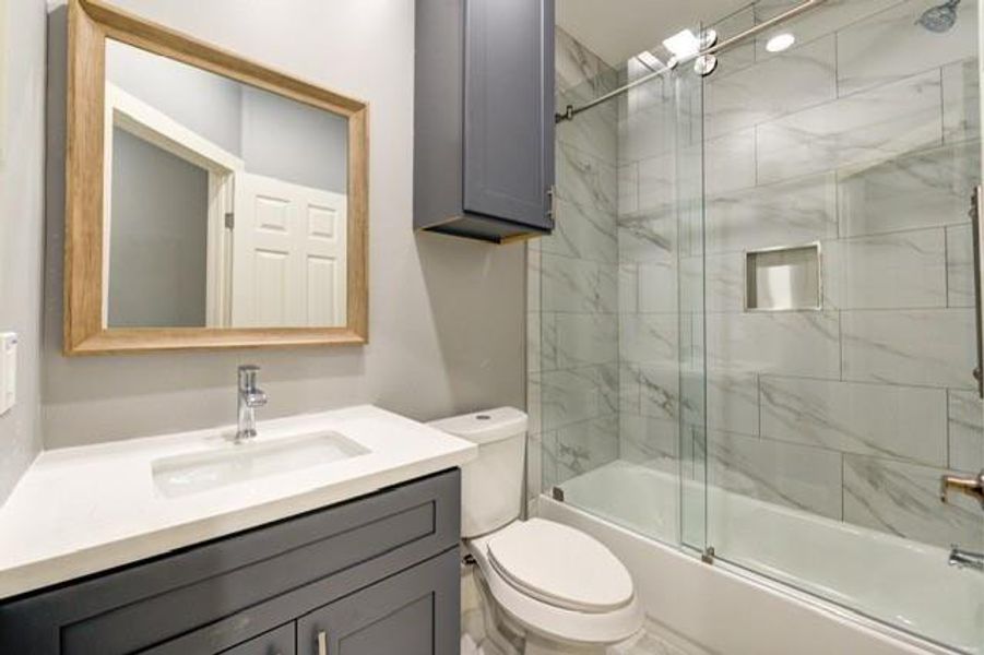 Furnished interior view inside a new home in , League City (Image 7). Furnished interior view inside a new home in , League City (Image 7).