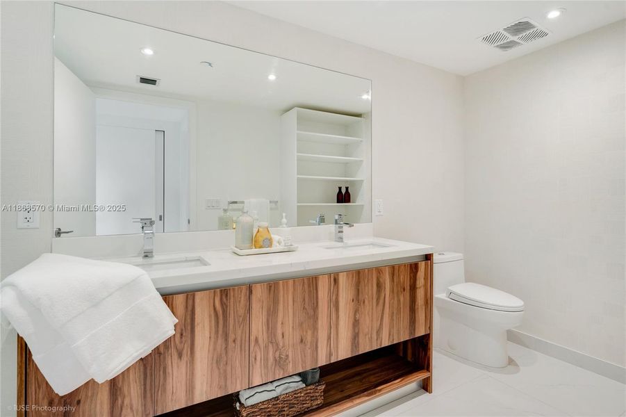 Furnished interior view inside a new home in Alana Bay Harbor Islands, Bal Harbour (Image 10). Furnished interior view inside a new home in Alana Bay Harbor Islands, Bal Harbour (Image 10).