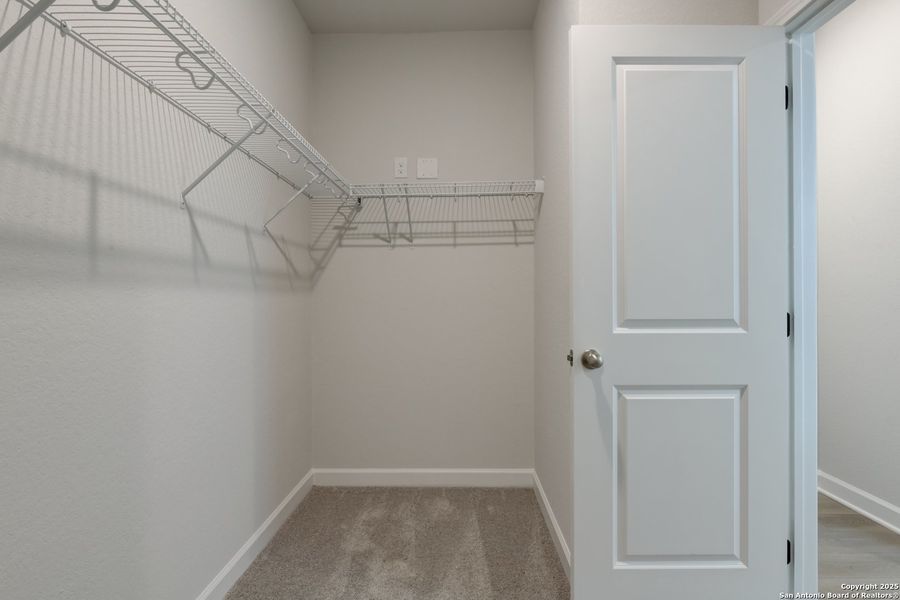 Spacious, unfurnished interior of a new home in Cordova Trails, Seguin (Image 23).