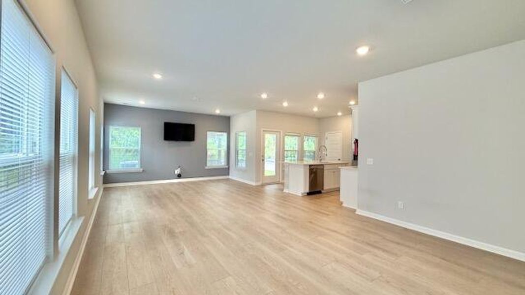 Spacious, unfurnished interior of a new home in Horizons at Summers Corner | 55+, Summerville (Image 12).