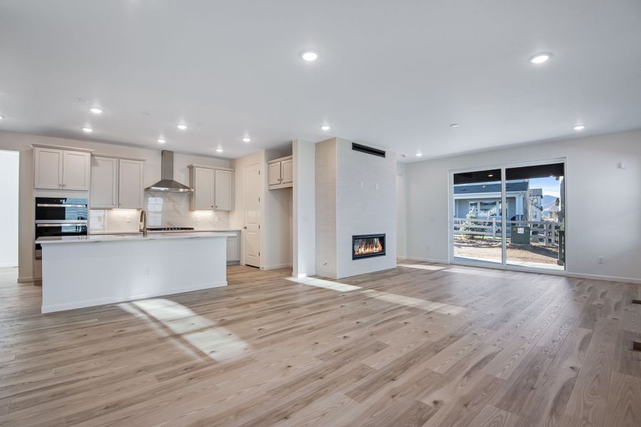 Representative unfurnished interior of a home built from the 3510 by Tri Pointe Homes in Sterling Ranch, Littleton (Image 5).