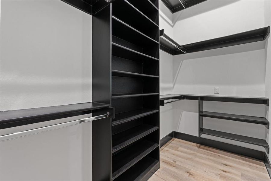 Image 37 of a home in .