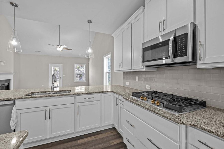 Representative furnished interior of a home built from the Rivermist by Caviness & Cates Communities in Maggie Way, Wendell (Image 276).