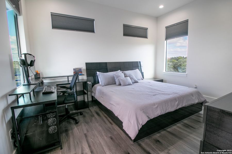 Furnished interior view inside a new home in , San Antonio (Image 29). Furnished interior view inside a new home in , San Antonio (Image 29).