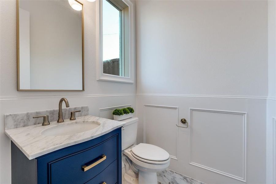 Furnished interior view inside a new home in , Dallas (Image 20).