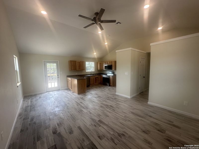 Spacious, unfurnished interior of a new home in , Bandera (Image 20). Spacious, unfurnished interior of a new home in , Bandera (Image 20).