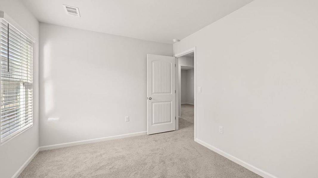 Spacious, unfurnished interior of a new home in Pointe Park, Union City (Image 21). Spacious, unfurnished interior of a new home in Pointe Park, Union City (Image 21).