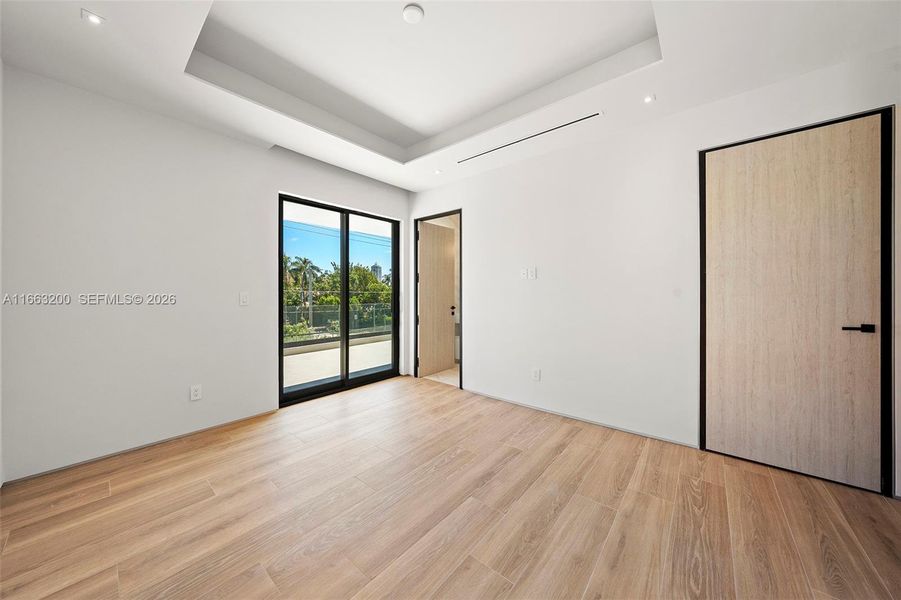 Spacious, unfurnished interior of a new home in , Miami Beach (Image 51). Spacious, unfurnished interior of a new home in , Miami Beach (Image 51).