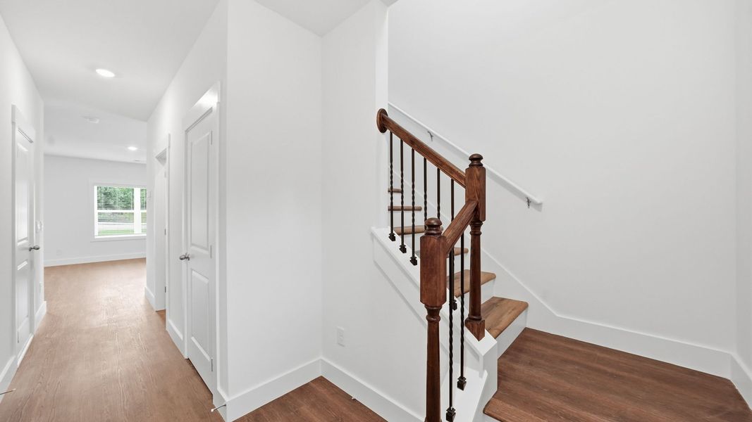 Spacious, unfurnished interior of a new home in The Arbor Townhomes, Kingsport (Image 17).