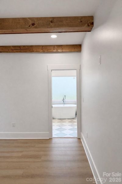 Spacious, unfurnished interior of a new home in , Clover (Image 20).