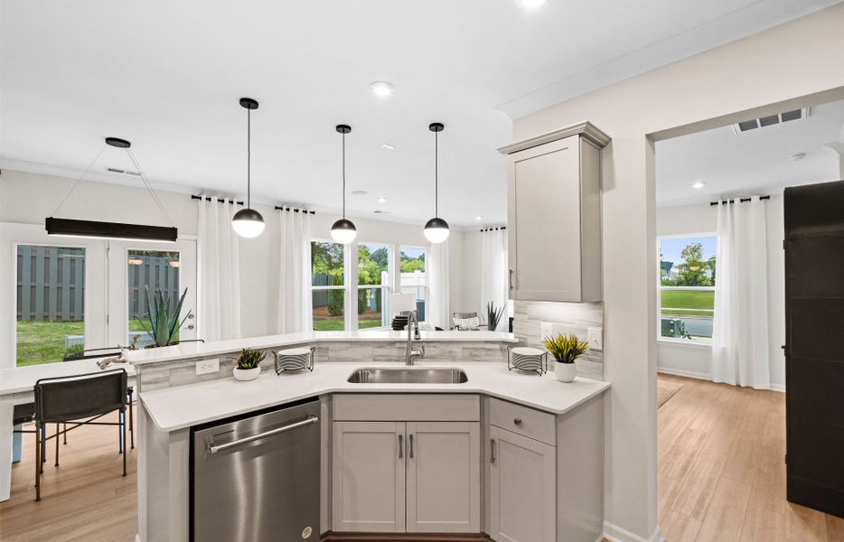 Open Concept Living, Perfect for Entertaining Open Concept Living, Perfect for Entertaining