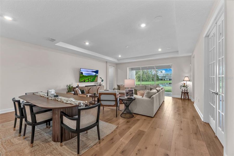 Furnished interior view inside a new home in , Wesley Chapel (Image 10).