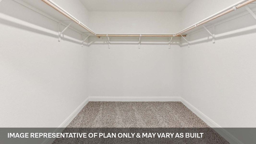 Representative unfurnished interior of a home built from the The Grayson by D.R. Horton in Riverview, Georgetown (Image 36).