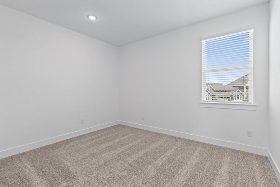 Spacious, unfurnished interior of a new home in Fulshear Lakes, Fulshear (Image 68). Spacious, unfurnished interior of a new home in Fulshear Lakes, Fulshear (Image 68).