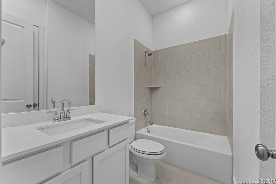 Furnished interior view inside a new home in , New Braunfels (Image 6). Furnished interior view inside a new home in , New Braunfels (Image 6).