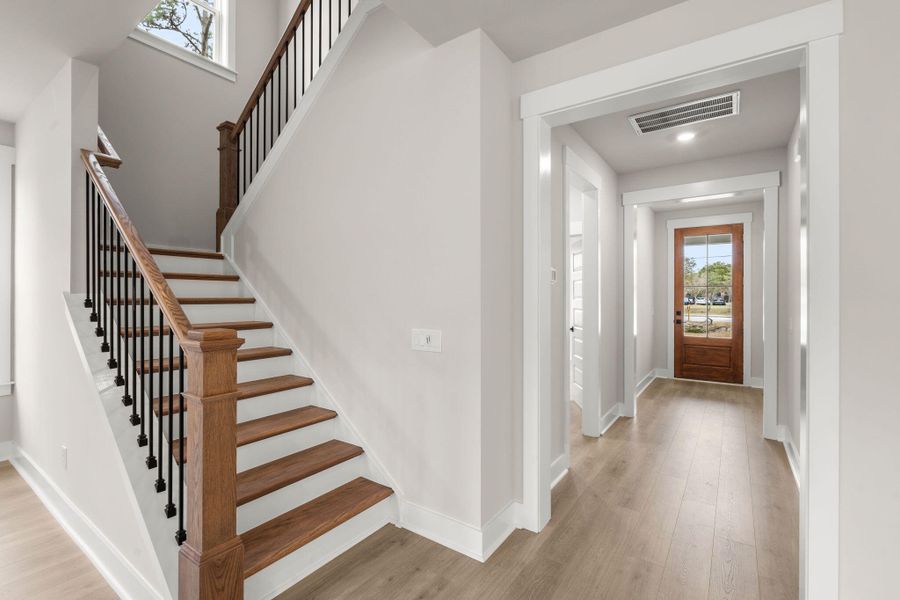 Spacious, unfurnished interior of a new home in , Mount Pleasant (Image 41).