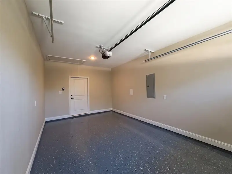 Spacious, unfurnished interior of a new home in , Granbury (Image 14). Spacious, unfurnished interior of a new home in , Granbury (Image 14).