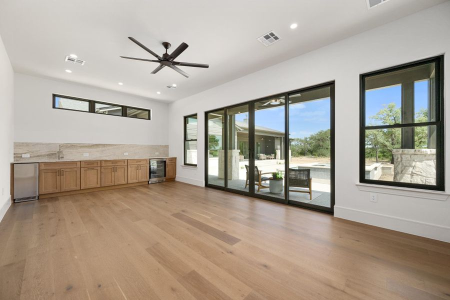 Spacious, unfurnished interior of a new home in , Liberty Hill (Image 23).