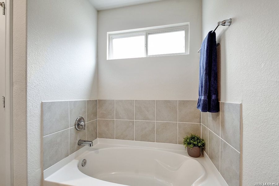 Close-up of interior finishes inside a home in Langdon, San Antonio (Image 20). Close-up of interior finishes inside a home in Langdon, San Antonio (Image 20).