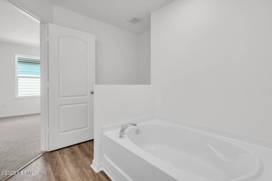 Furnished interior view inside a new home in Westport Landing, Jacksonville (Image 5). Furnished interior view inside a new home in Westport Landing, Jacksonville (Image 5).