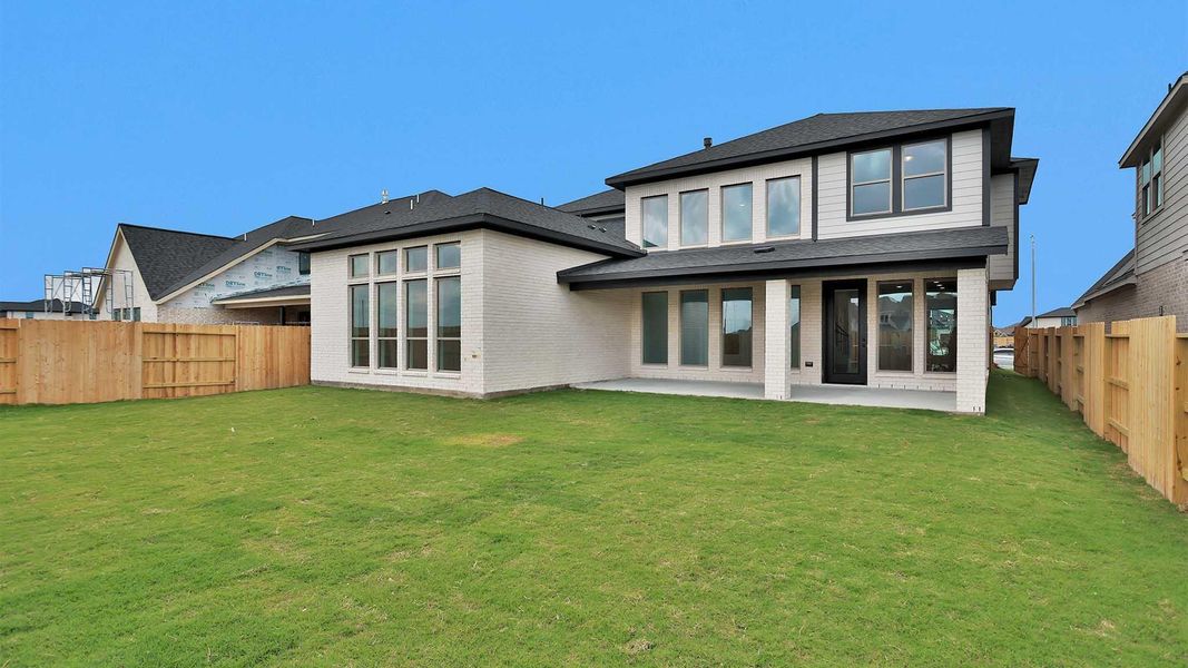 Exterior details and patio area of a home in StoneCreek Estates, Richmond (Image 3).