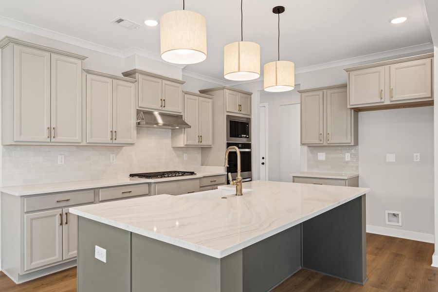 Furnished interior view inside a new home in White Oak, Arlington (Image 8).