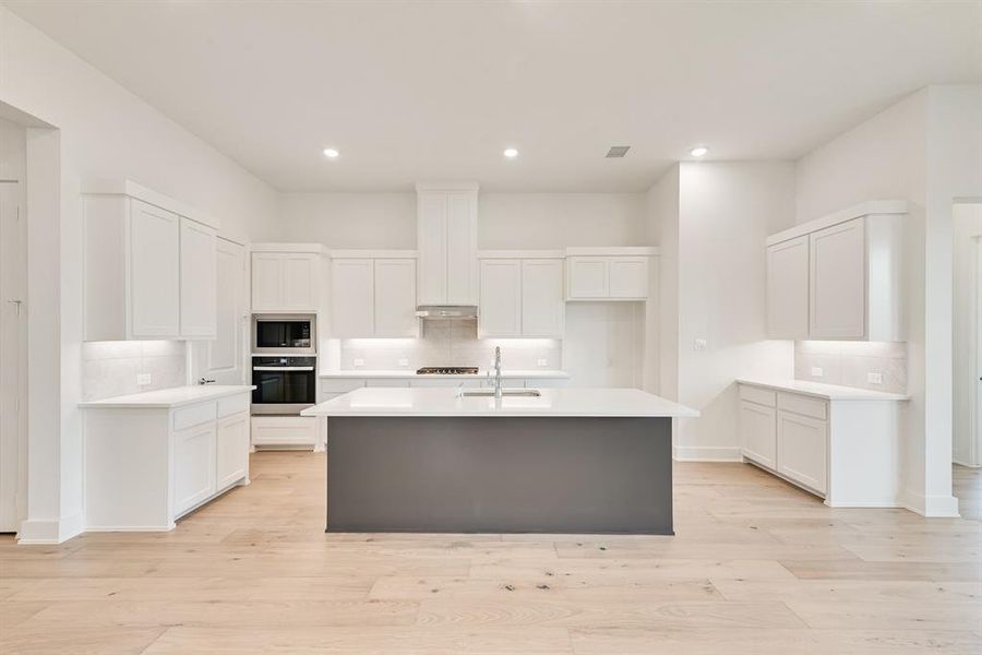 Furnished interior view inside a new home in Hillside Village, Celina (Image 12). Furnished interior view inside a new home in Hillside Village, Celina (Image 12).