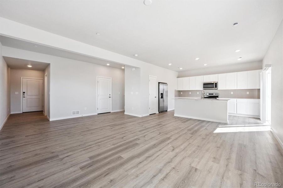 Spacious, unfurnished interior of a new home in Legato, Commerce City (Image 14). Spacious, unfurnished interior of a new home in Legato, Commerce City (Image 14).