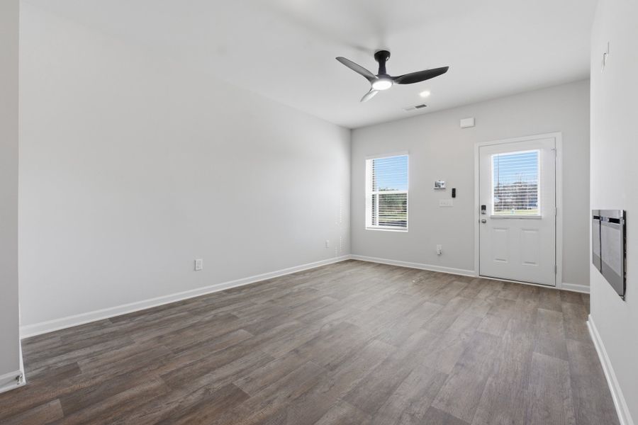 8369 Columbia Court, Palmetto, GA.  - Slide 6