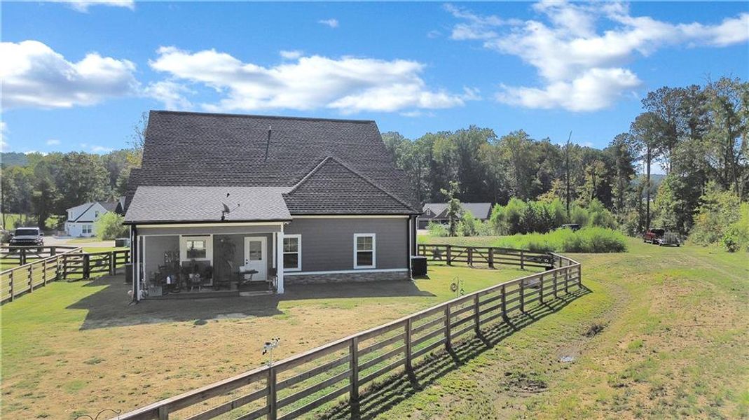 Front exterior of a new home in , Ringgold, GA, highlighting curb appeal (Image 21). Front exterior of a new home in , Ringgold, GA, highlighting curb appeal (Image 21).