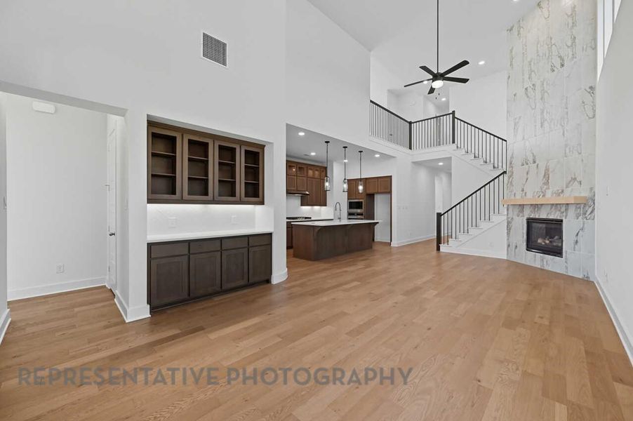 Hutch Option in Dining Area
