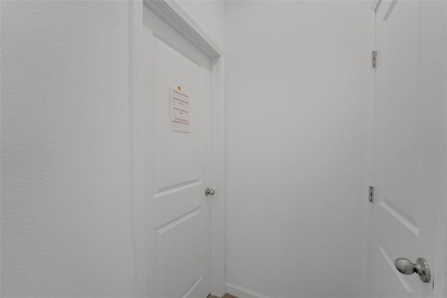 Spacious, unfurnished interior of a new home in Willowbrook North, Winter Haven (Image 25).