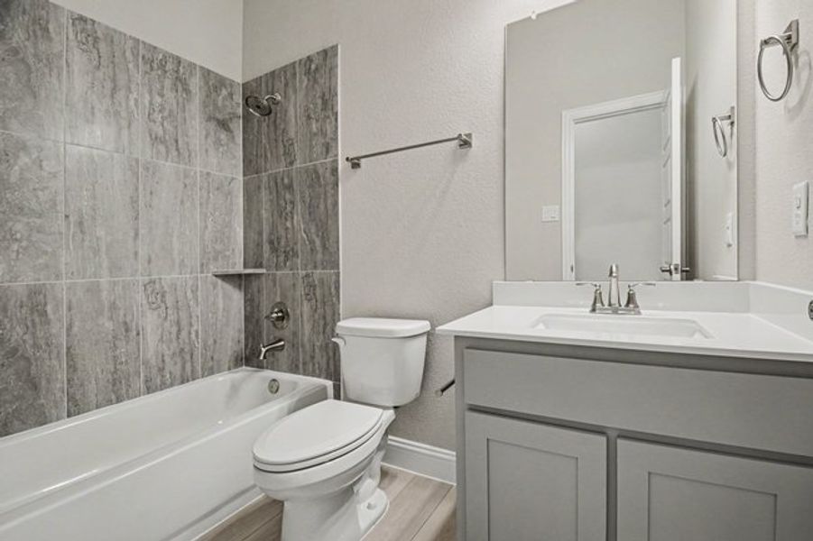 Furnished interior view inside a new home in Cole Crossing Estates, DeSoto (Image 9). Furnished interior view inside a new home in Cole Crossing Estates, DeSoto (Image 9).