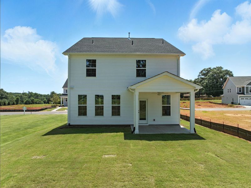 Exterior details and patio area of a home in , Summerville (Image 4).