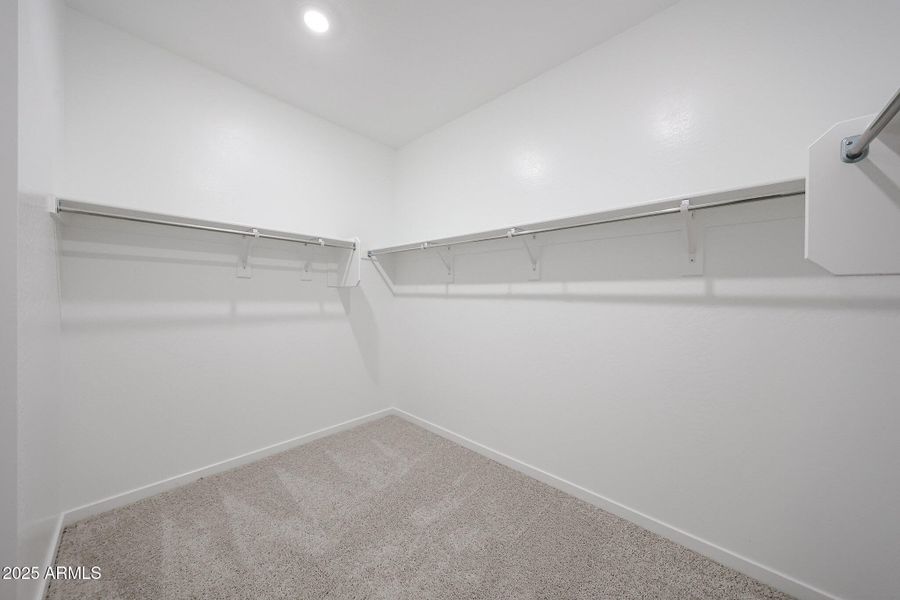 36-Century-Communities_Lakes-at-Rancho-E