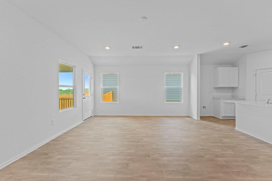 Spacious, unfurnished interior of a new home in Durango, Mustang Ridge (Image 26). Spacious, unfurnished interior of a new home in Durango, Mustang Ridge (Image 26).