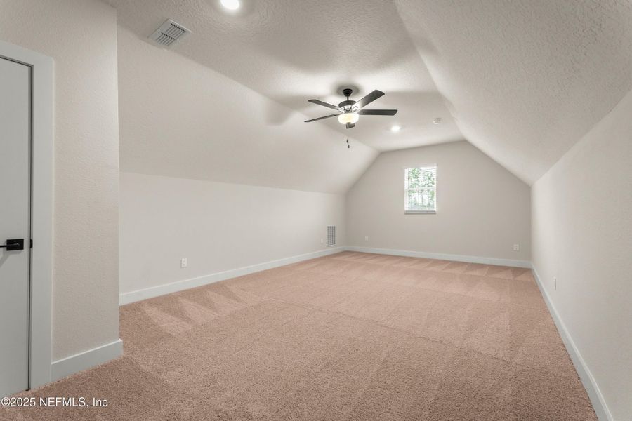 Spacious, unfurnished interior of a new home in , Hilliard (Image 25).