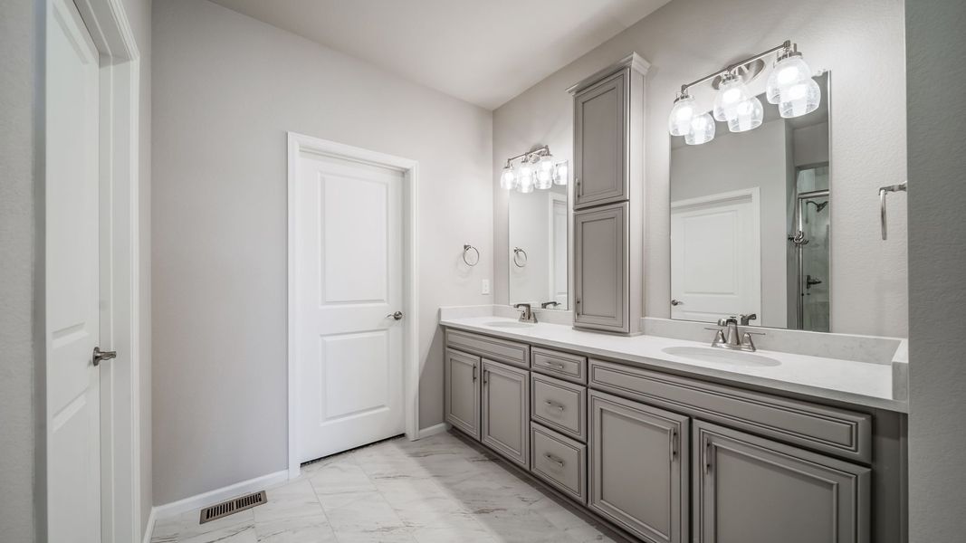 Furnished interior view inside a new home in The Reserve at Green Valley Ranch, Aurora (Image 11).