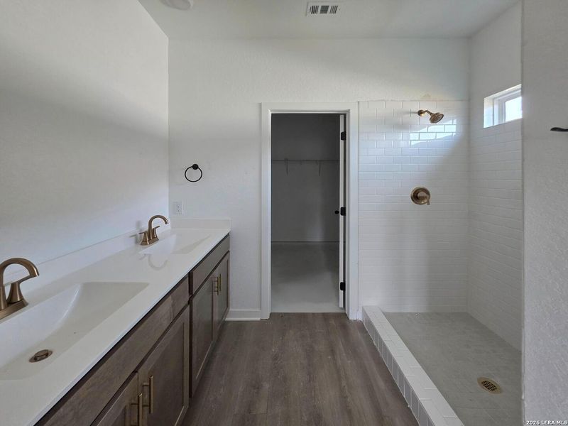 Furnished interior view inside a new home in Saddlebrook Ranch, Schertz (Image 8).