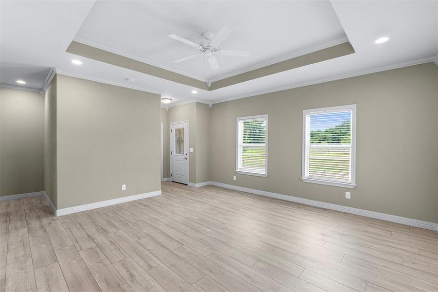 Spacious, unfurnished interior of a new home in , Corsicana (Image 18).
