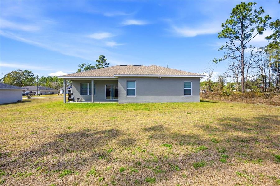 Exterior details and patio area of a home in , Ocala (Image 27).