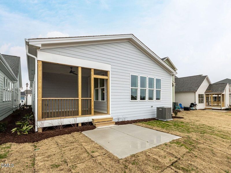 034-1280x960-exterior