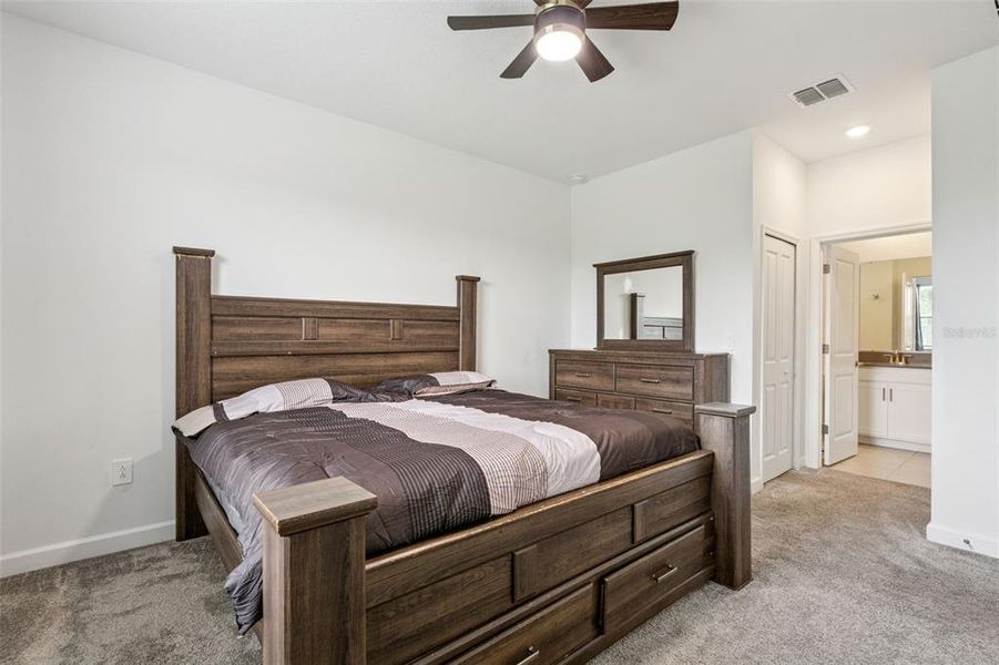 Furnished interior view inside a new home in , Davenport (Image 5). Furnished interior view inside a new home in , Davenport (Image 5).