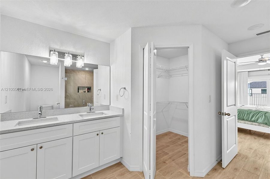 Furnished interior view inside a new home in , Cape Coral (Image 14).