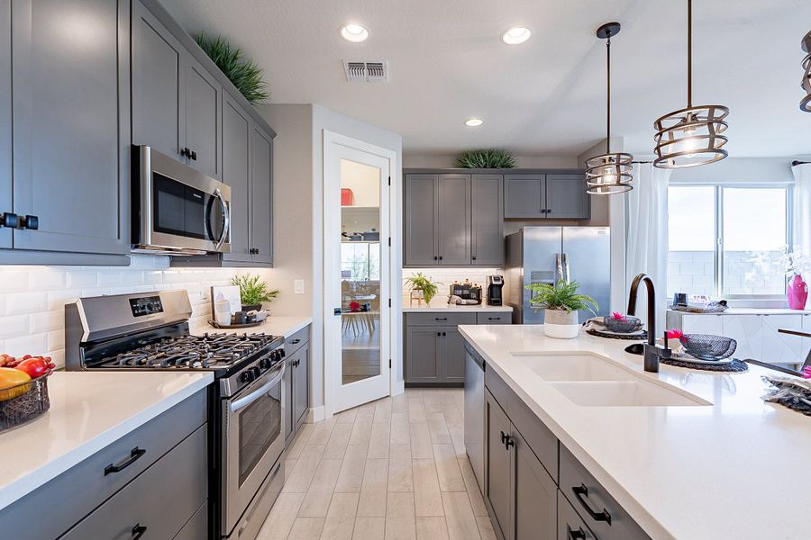 Representative furnished interior of a home built from the Castillo Series - Acacia by Brightland Homes in Castillo at Anderson Parc, Buckeye (Image 15). Representative furnished interior of a home built from the Castillo Series - Acacia by Brightland Homes in Castillo at Anderson Parc, Buckeye (Image 15).