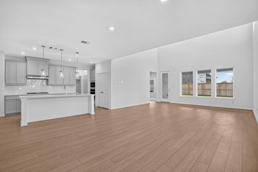 17910 Primrose Grove ~ Ready Now