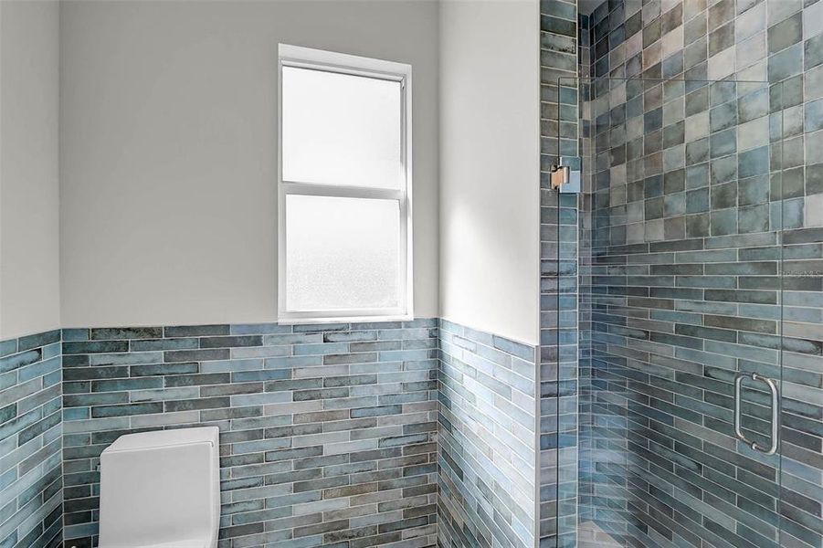 Image 53 of a home in .