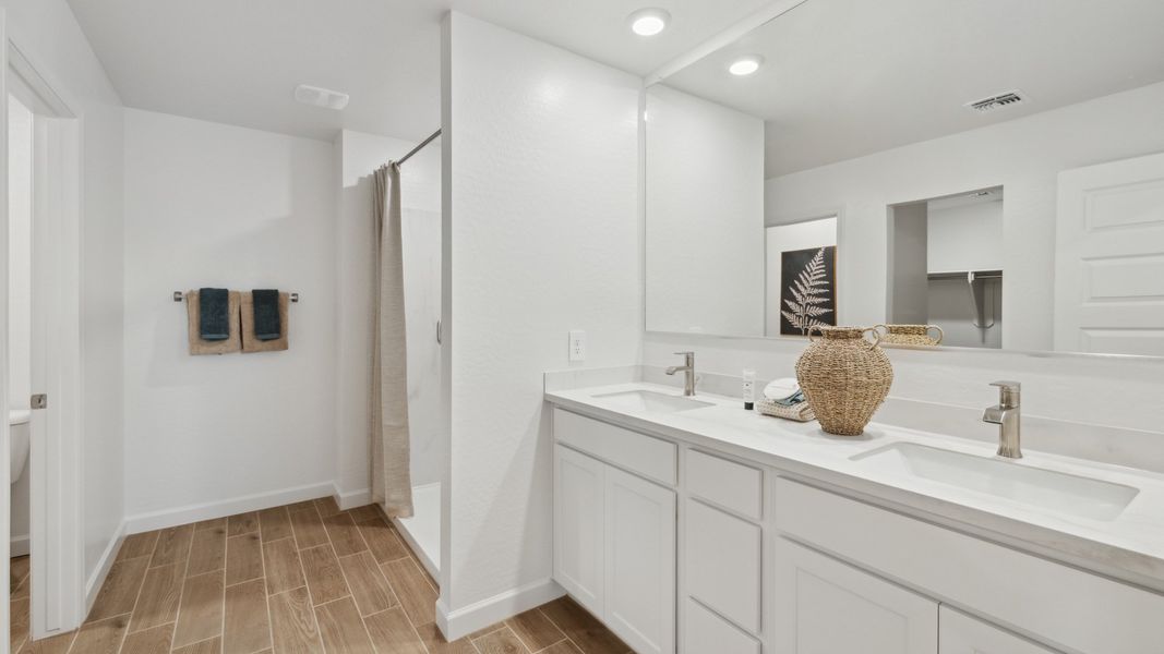 Representative furnished interior of a home built from the Hayden by D.R. Horton in The Ridge at Stone Butte, Phoenix (Image 29).