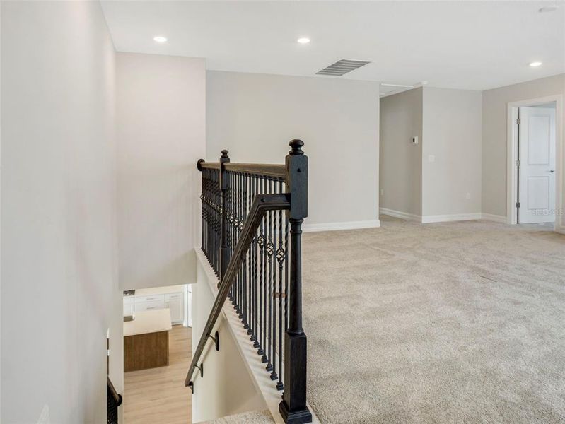 Spacious, unfurnished interior of a new home in Willow Ridge, Montverde (Image 30).